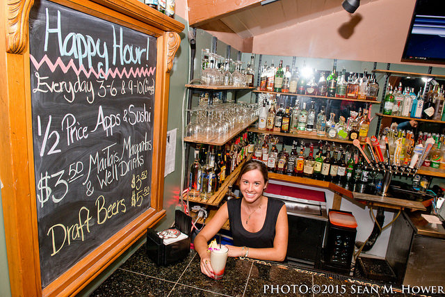 Mauitime-Voted-Best-of-Maui-Best-Happy-House-Threes-Bar-Grill-by-Sean-Hower